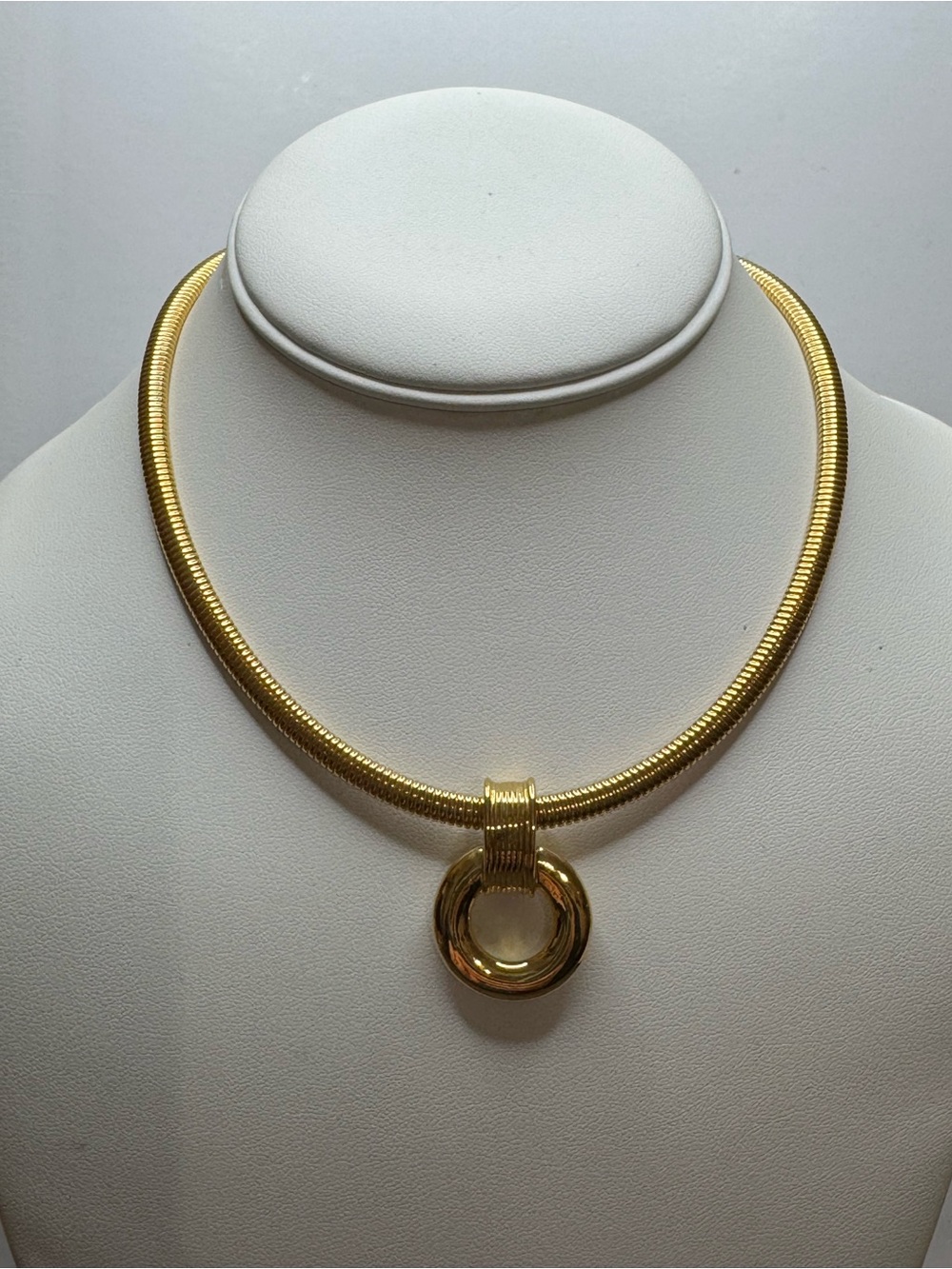 Monet Omega Gold Tone Necklace With Slide Pendant 1980’s
